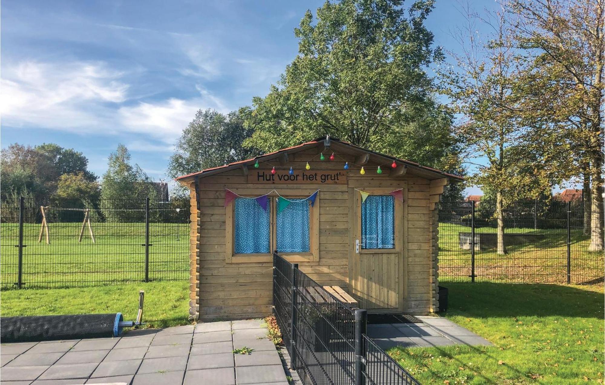 Nice Home In Tzummarum With Kitchen Εξωτερικό φωτογραφία